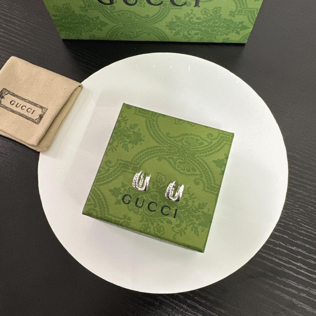 Gucci Wrapped Horsebit Earrings - PerfectKickZ
