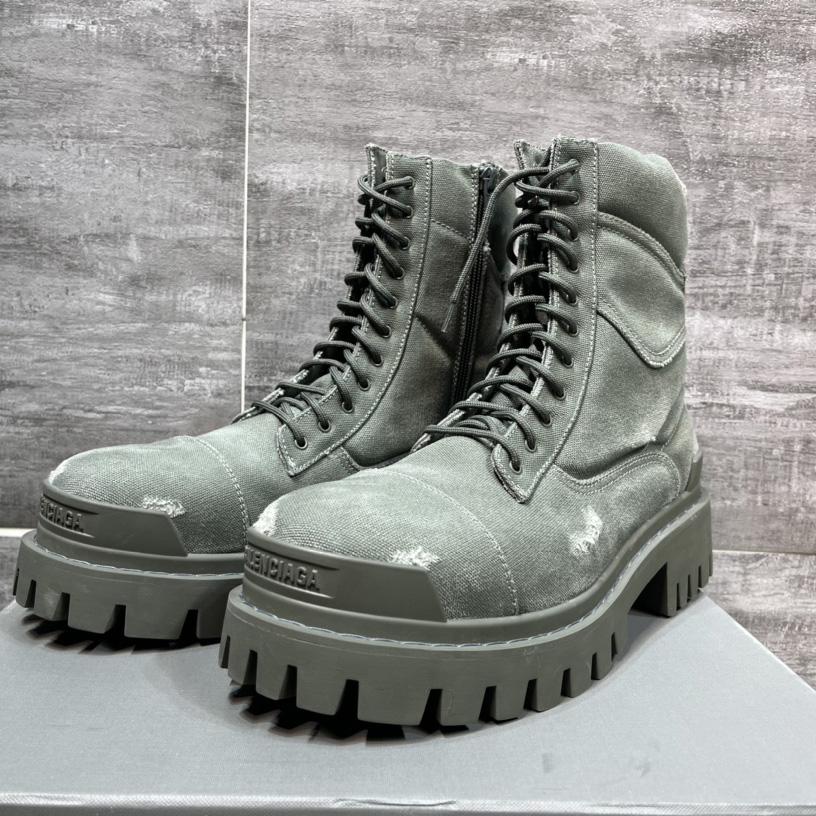 Balenciaga Men's Combat Strike 20mm Boot - PerfectKickZ