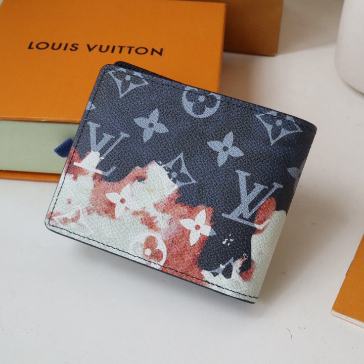Louis Vuitton Multiple Wallet (7.5 x 11.1 x 1cm)   M82827 - PerfectKickZ