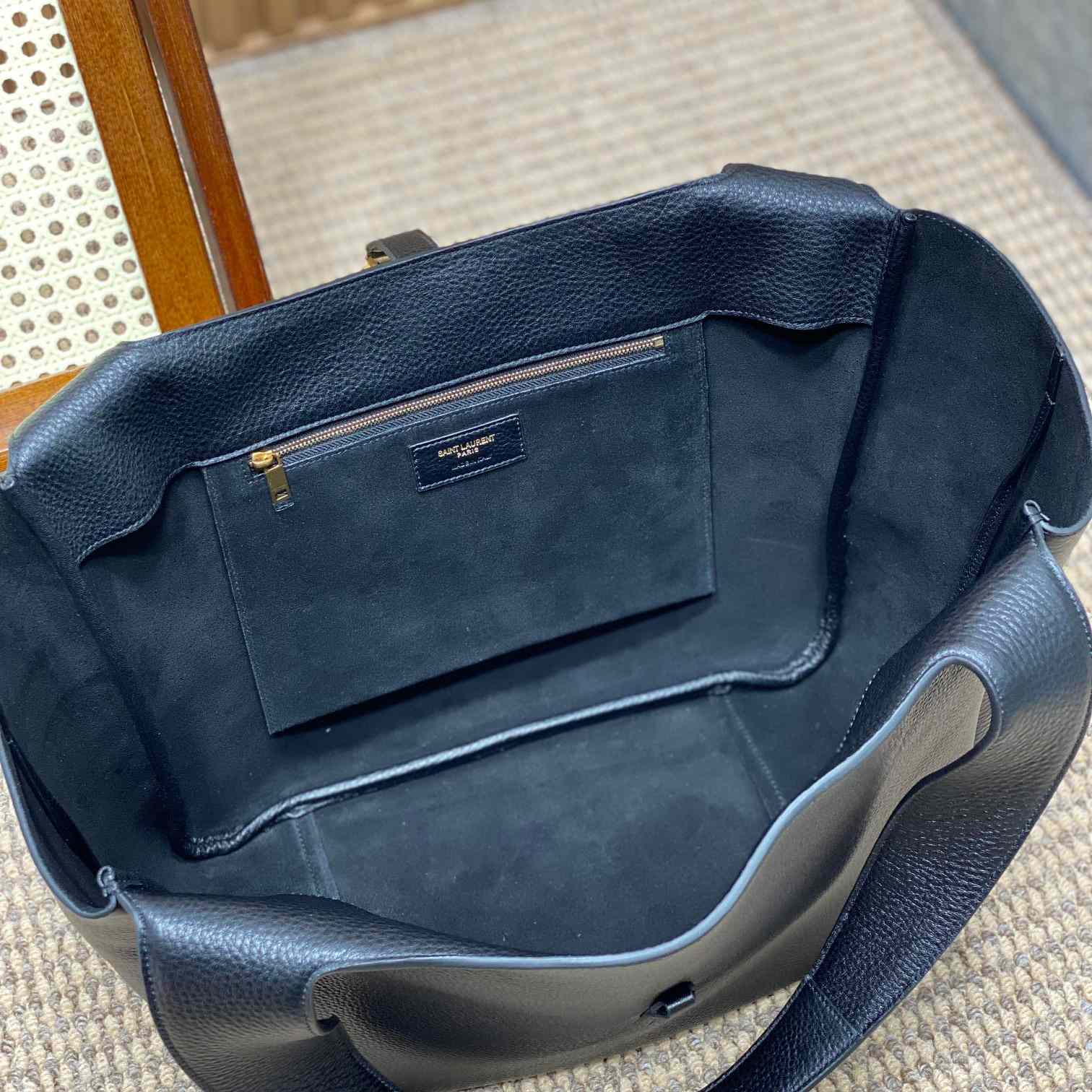 Saint Laurent Bea Tote In Grained Leather - PerfectKickZ