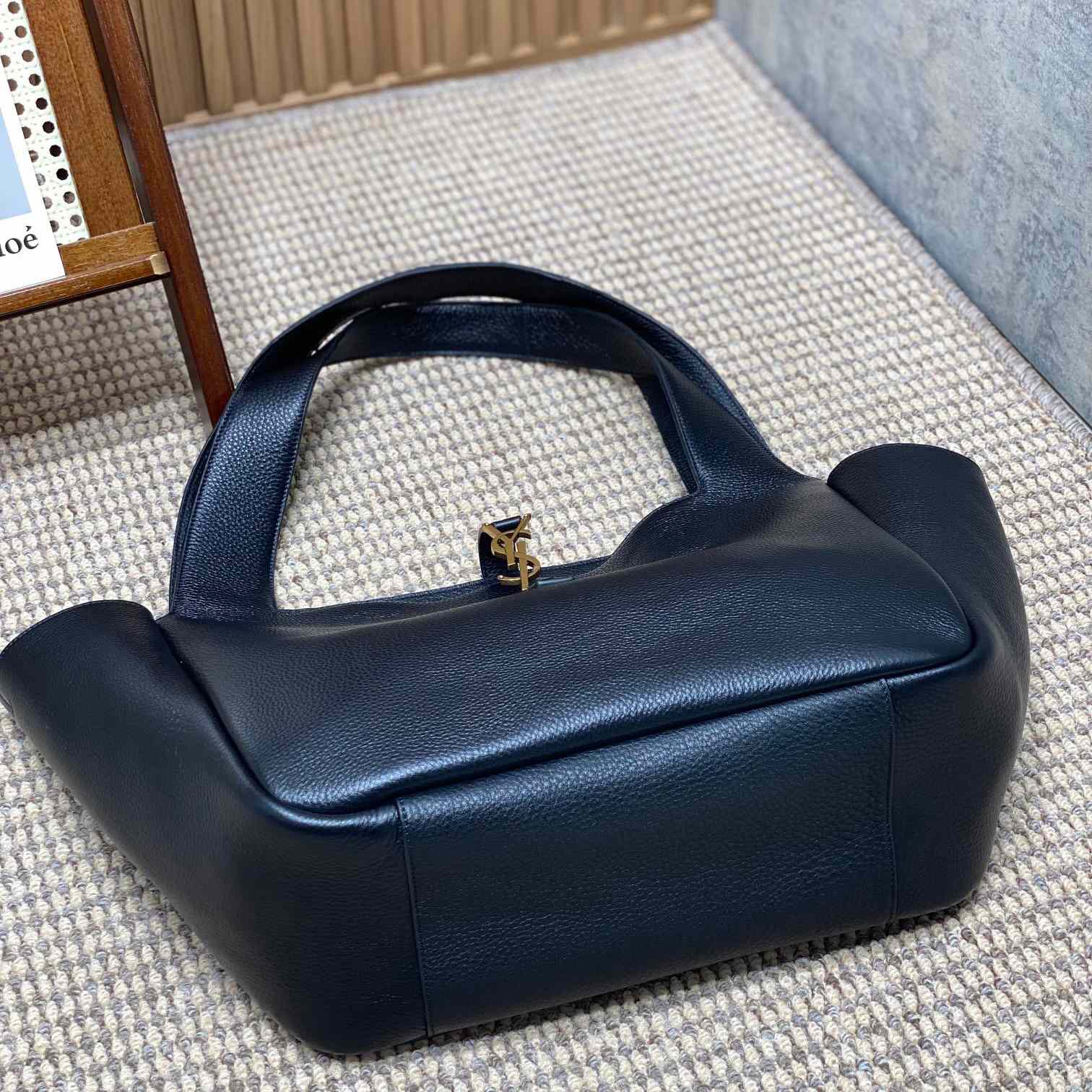 Saint Laurent Bea Tote In Grained Leather - PerfectKickZ