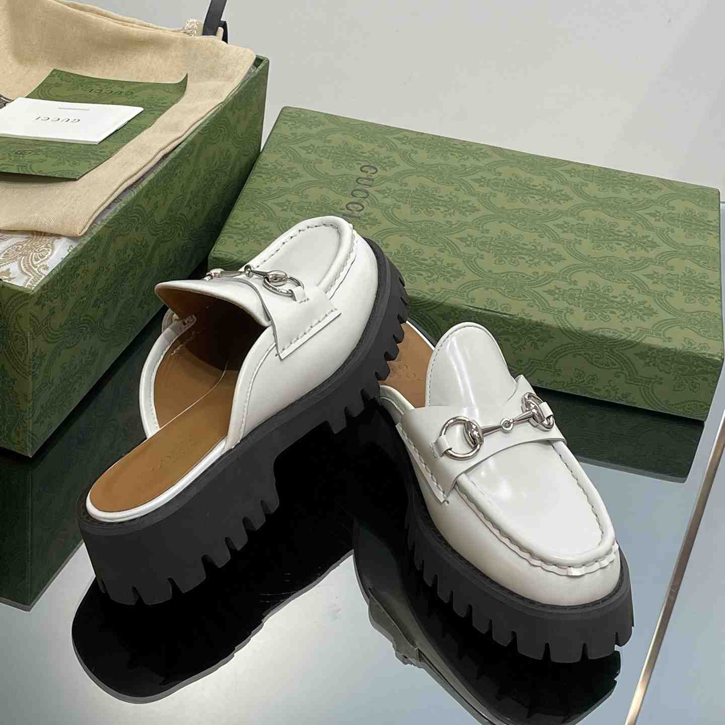 Gucci Women's Mule With Horsebit - PerfectKickZ