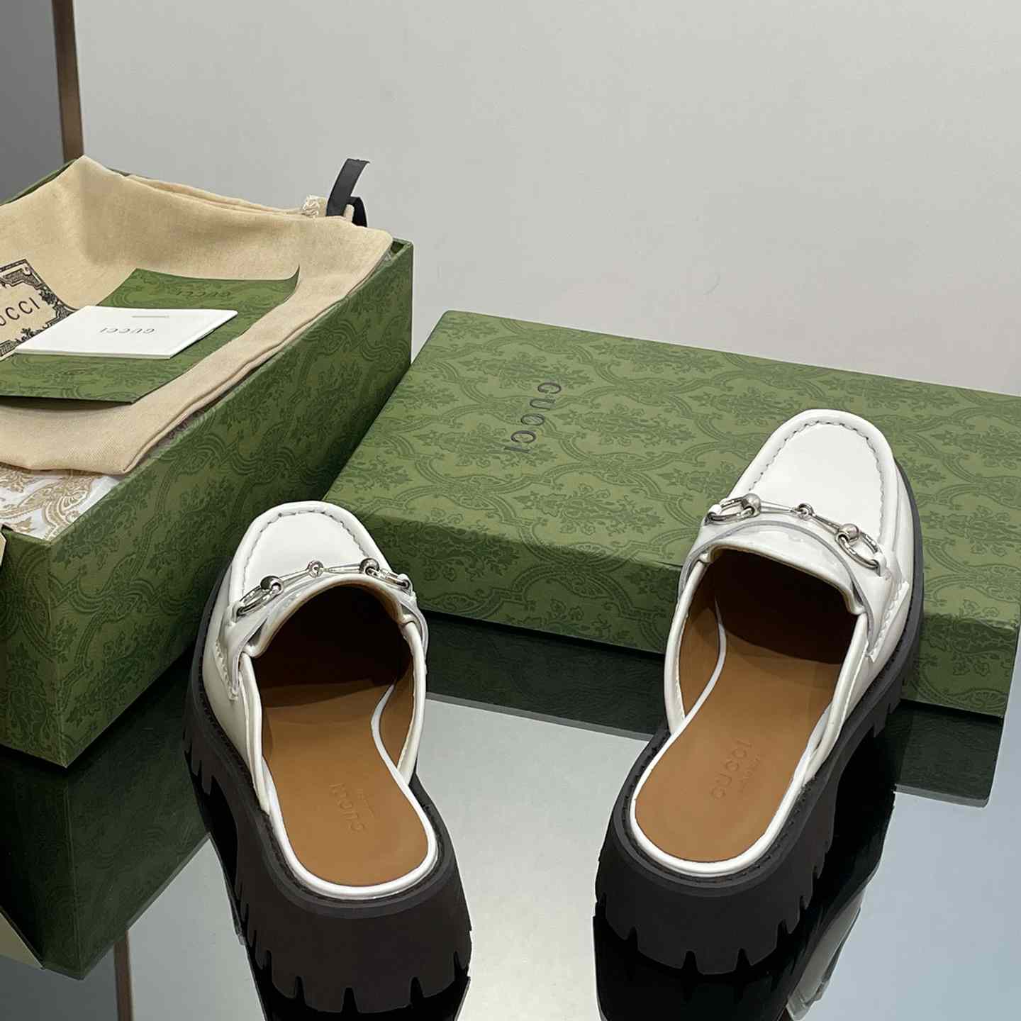 Gucci Women's Mule With Horsebit - PerfectKickZ
