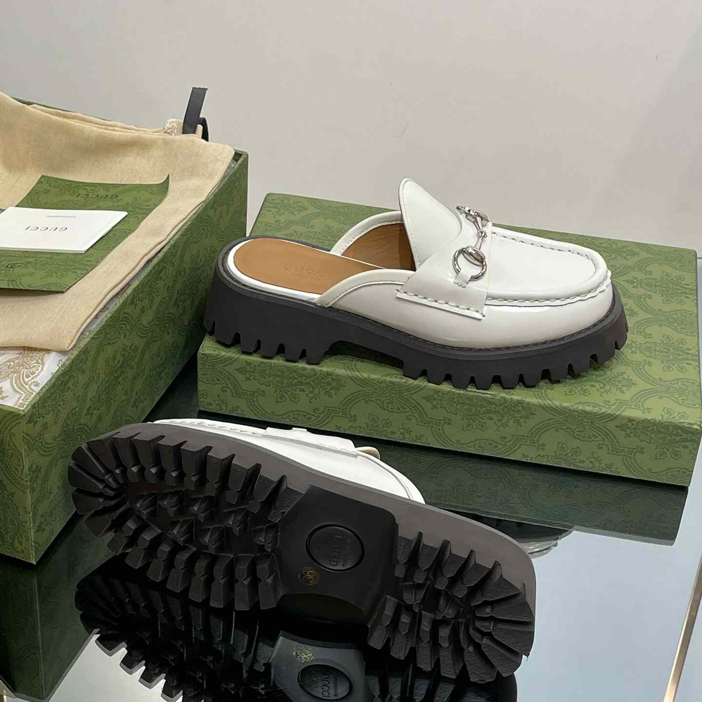 Gucci Women's Mule With Horsebit - PerfectKickZ