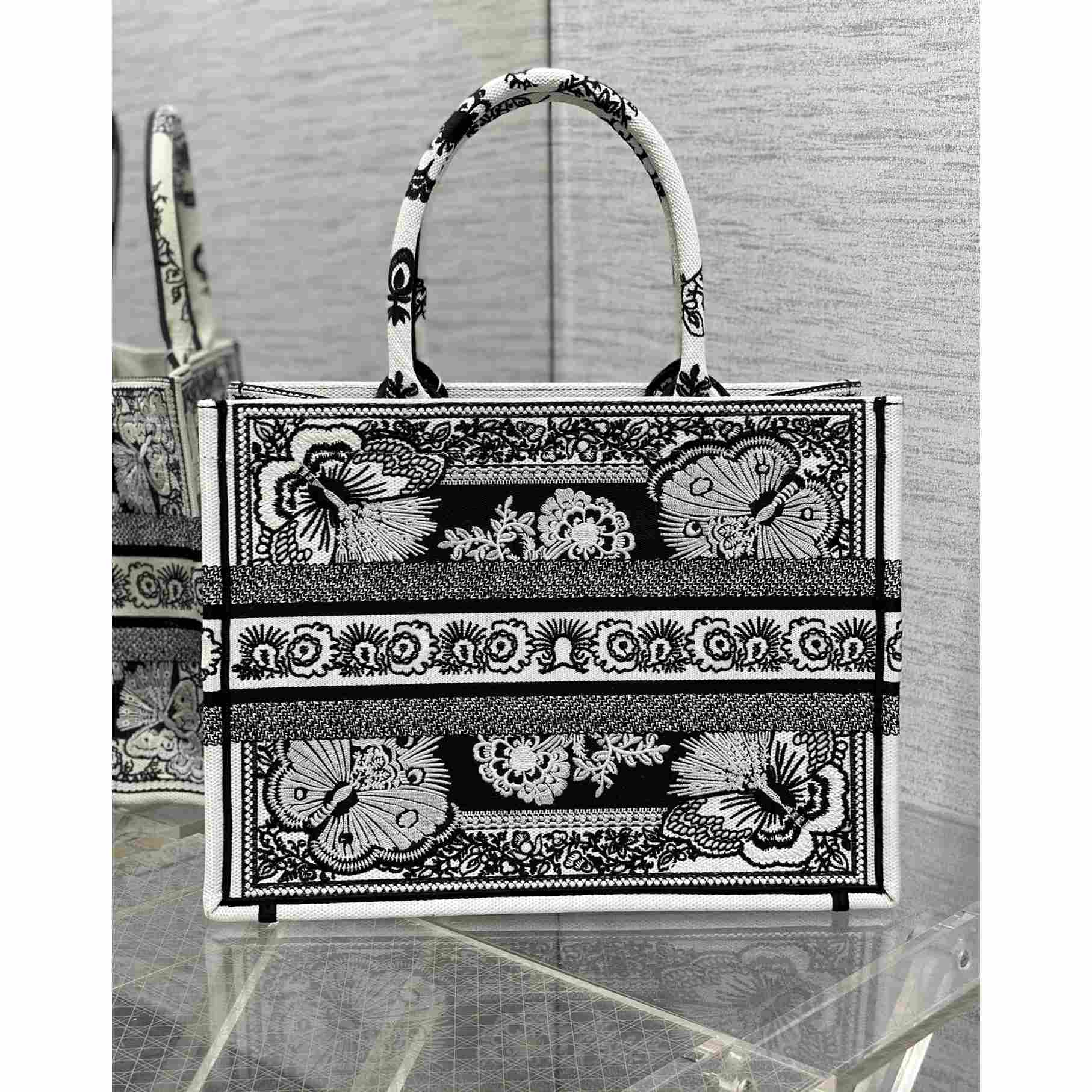 Dior Medium Dior Book Tote - PerfectKickZ