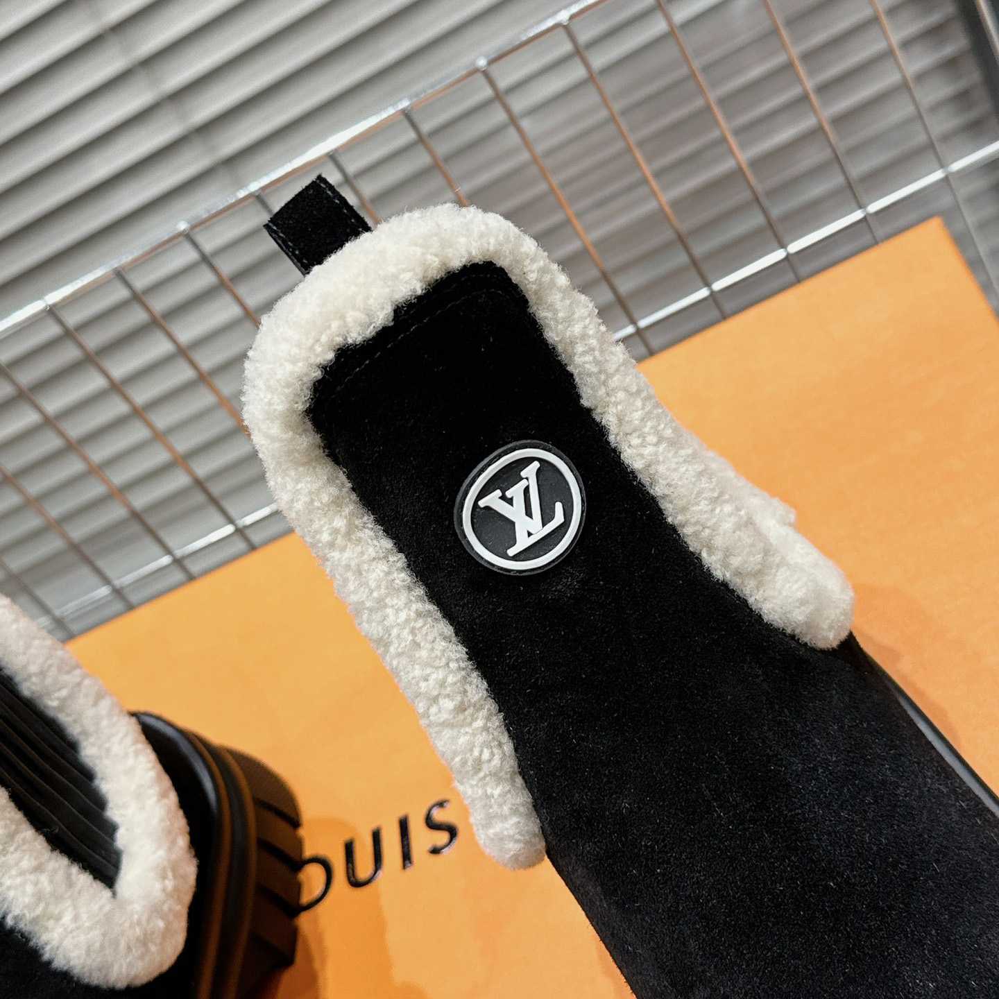 Louis Vuitton Ruby Flat Ankle Boot - 
