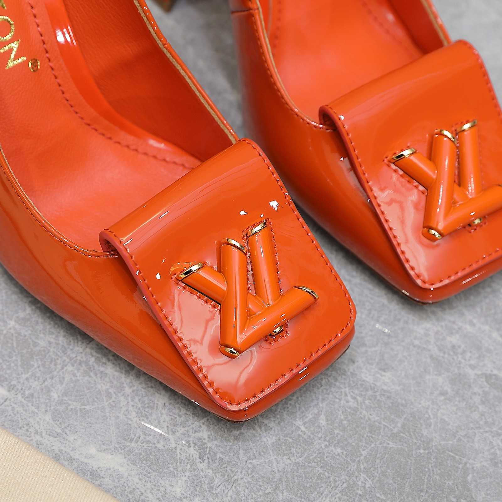 Louis Vuitton Shake Slingback Pump        - PerfectKickZ