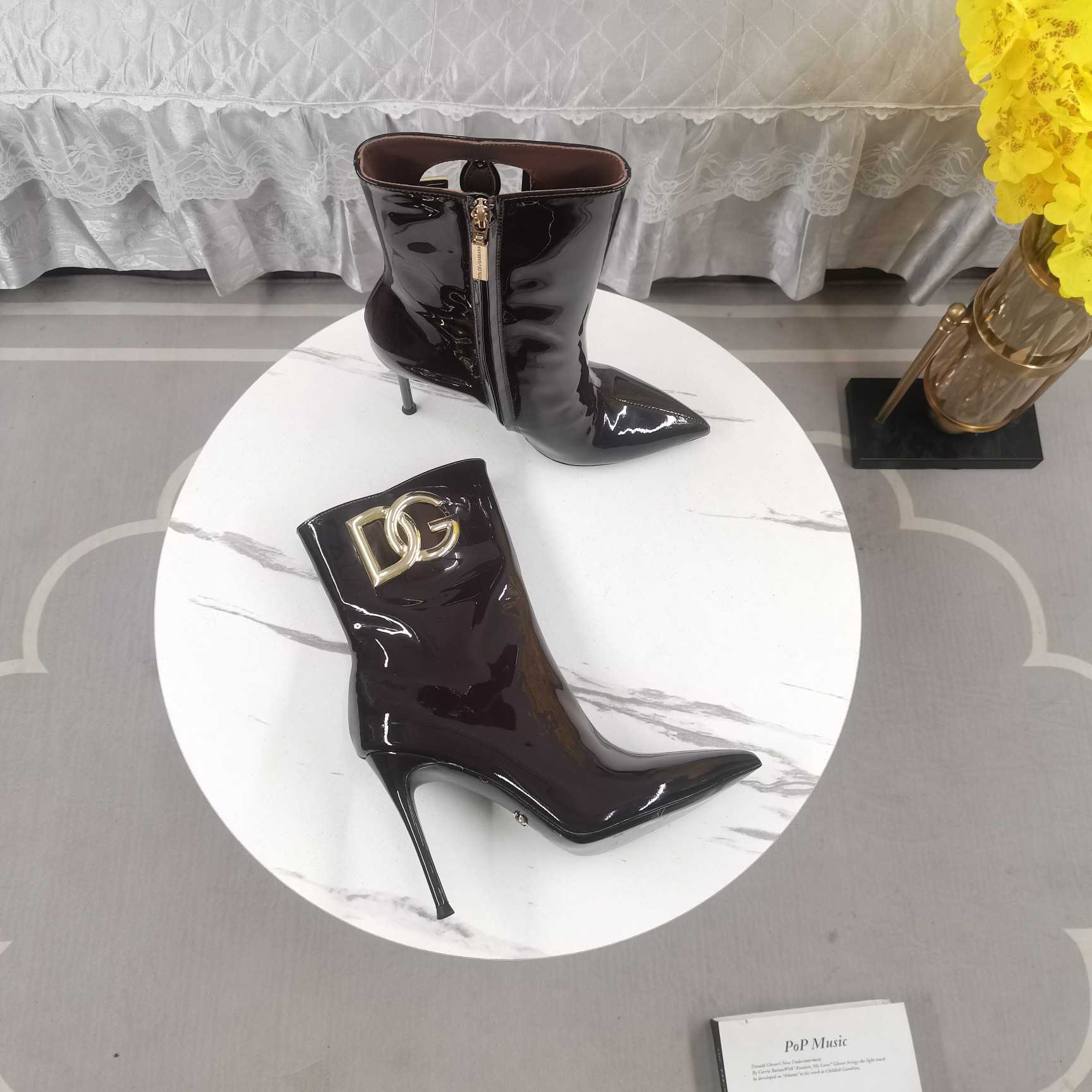 Dolce & Gabbana Calfskin Ankle Boots - PerfectKickZ