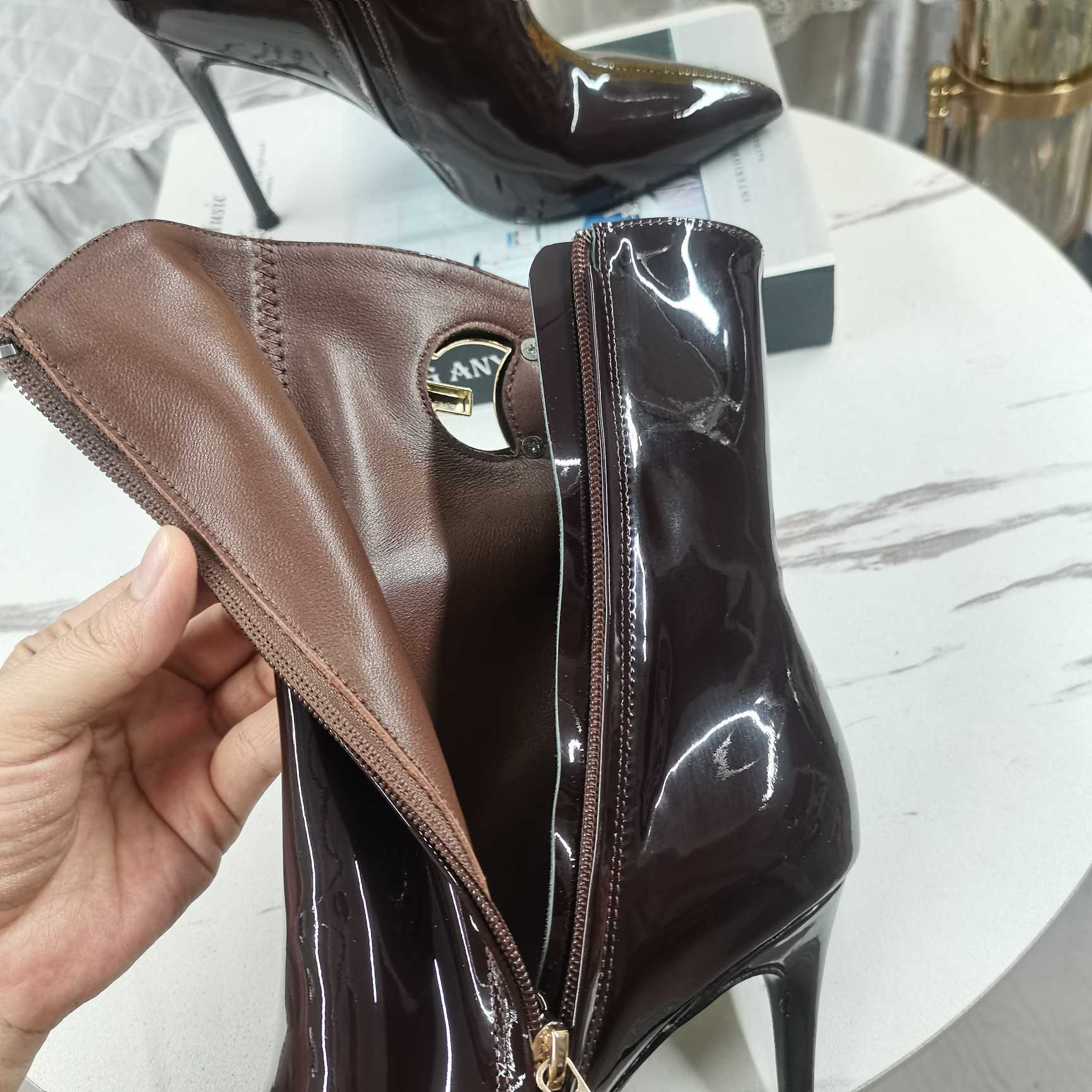 Dolce & Gabbana Calfskin Ankle Boots - PerfectKickZ