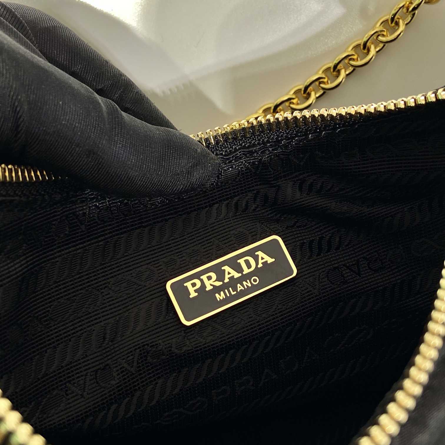Prada Re-Edition 2005 Re-Nylon Bag - PerfectKickZ