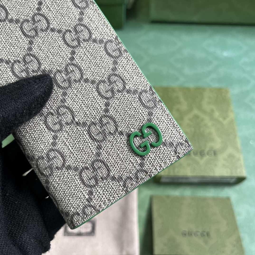Gucci Long Card Case With GG Detail - 
