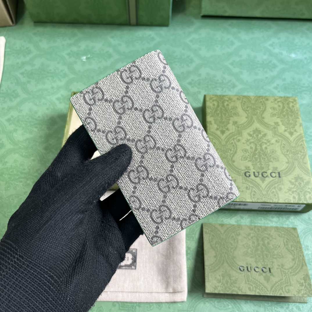 Gucci Long Card Case With GG Detail - 