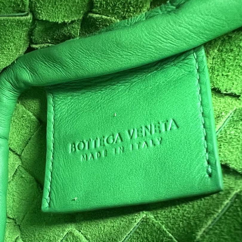 Bottega Veneta Intrecciato Duo Bag - PerfectKickZ