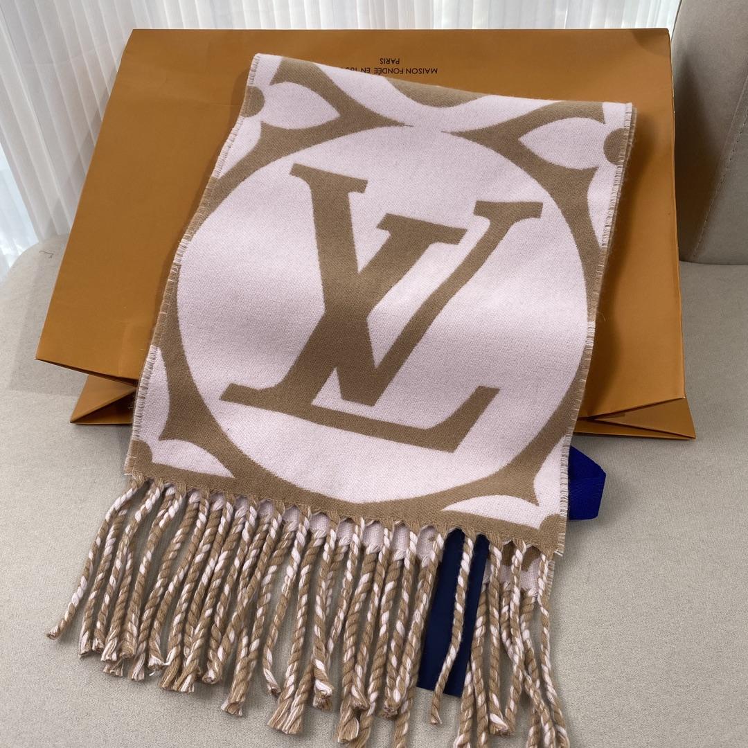 Louis Vuitton LV Medallion Scarf - PerfectKickZ