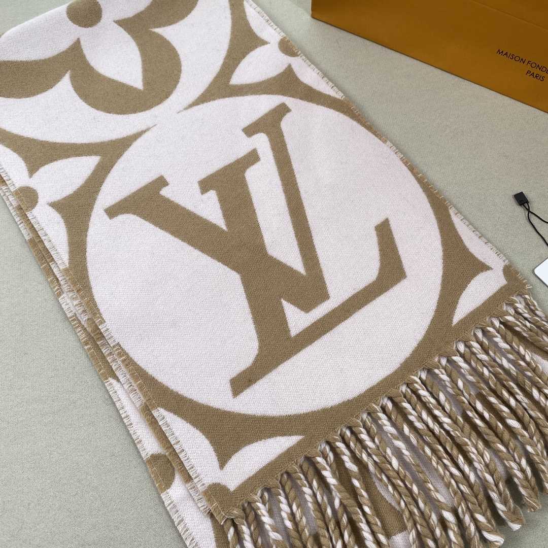 Louis Vuitton LV Medallion Scarf - PerfectKickZ