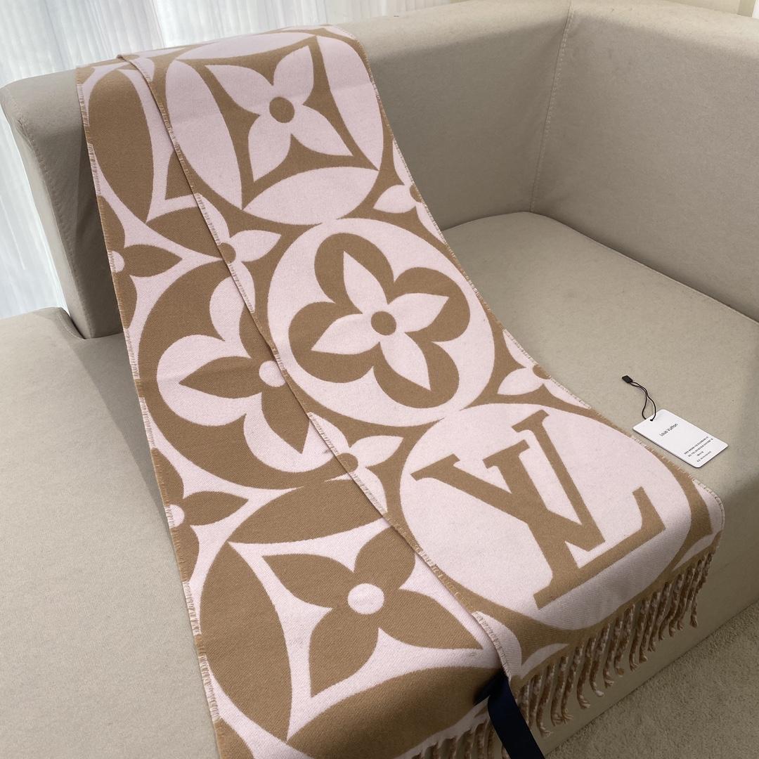 Louis Vuitton LV Medallion Scarf - PerfectKickZ