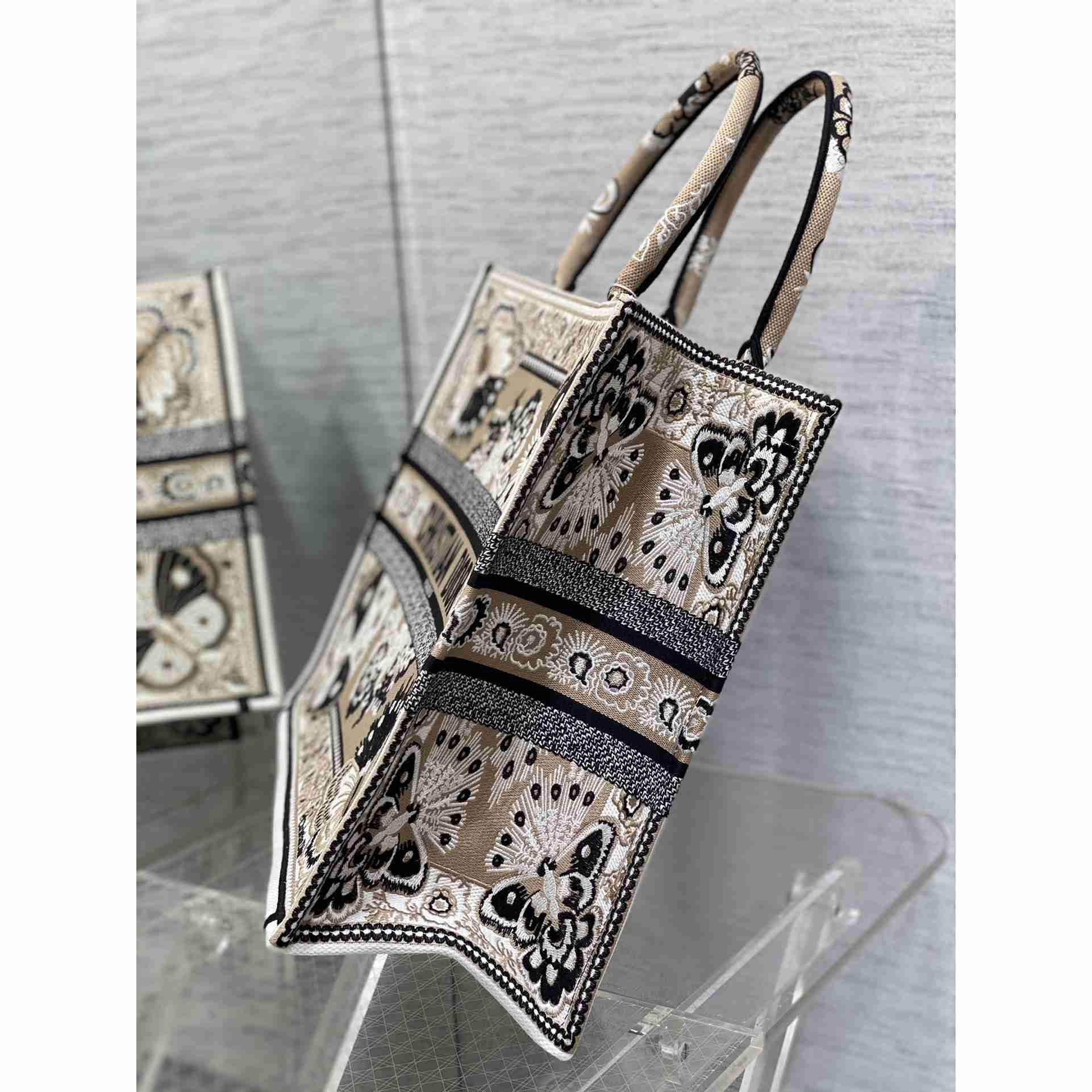 Dior Large Dior Book Tote - PerfectKickZ