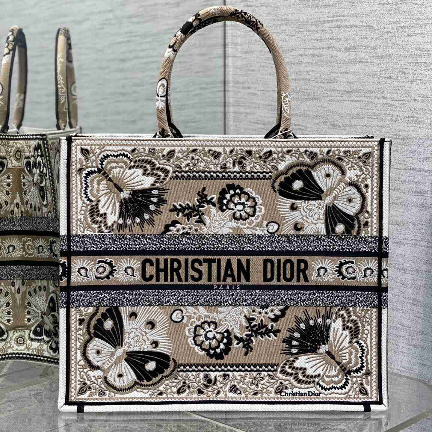 Dior Large Dior Book Tote - PerfectKickZ