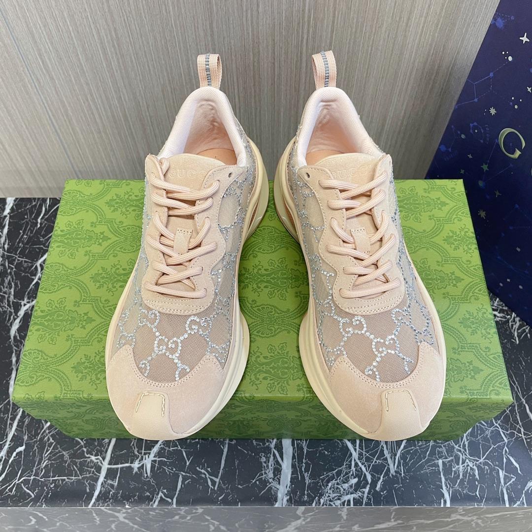 Gucci Women's Run Sneaker - 