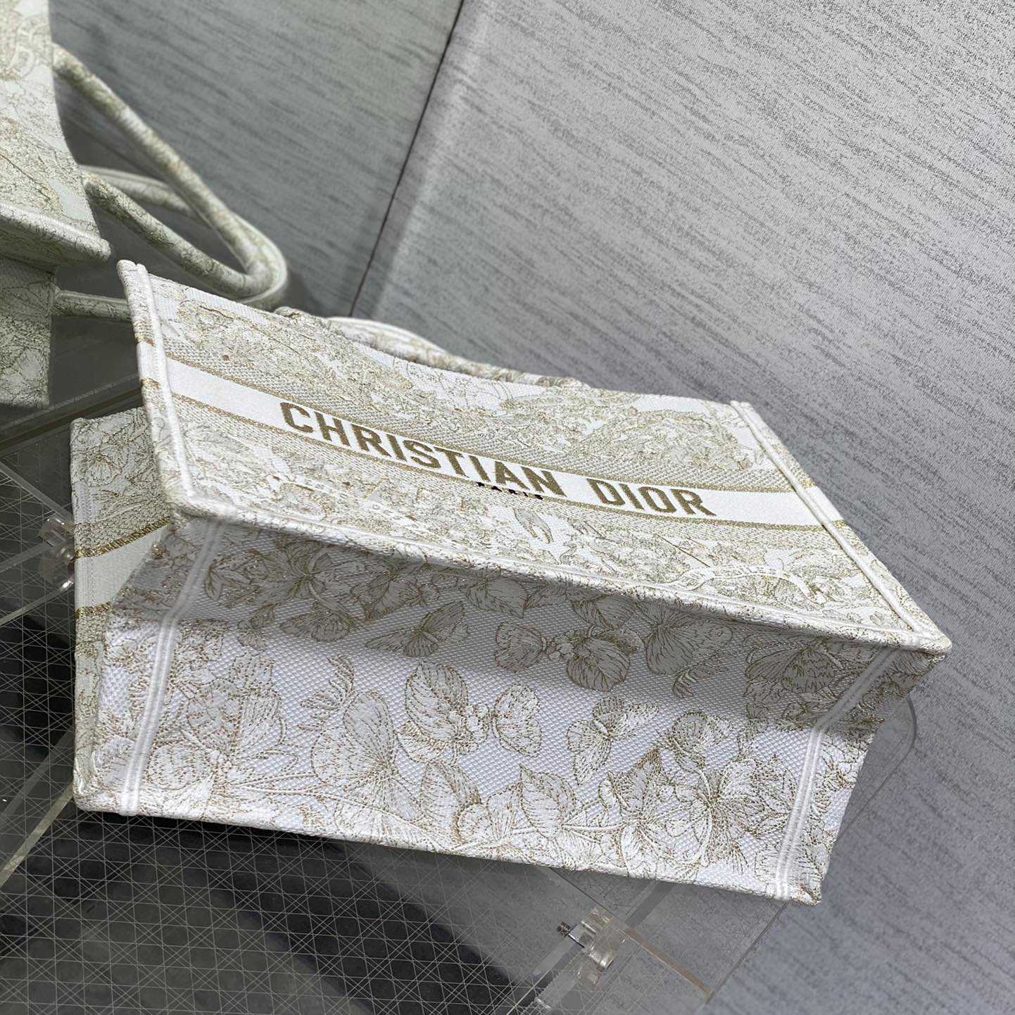 Dior Medium Dior Book Tote - PerfectKickZ