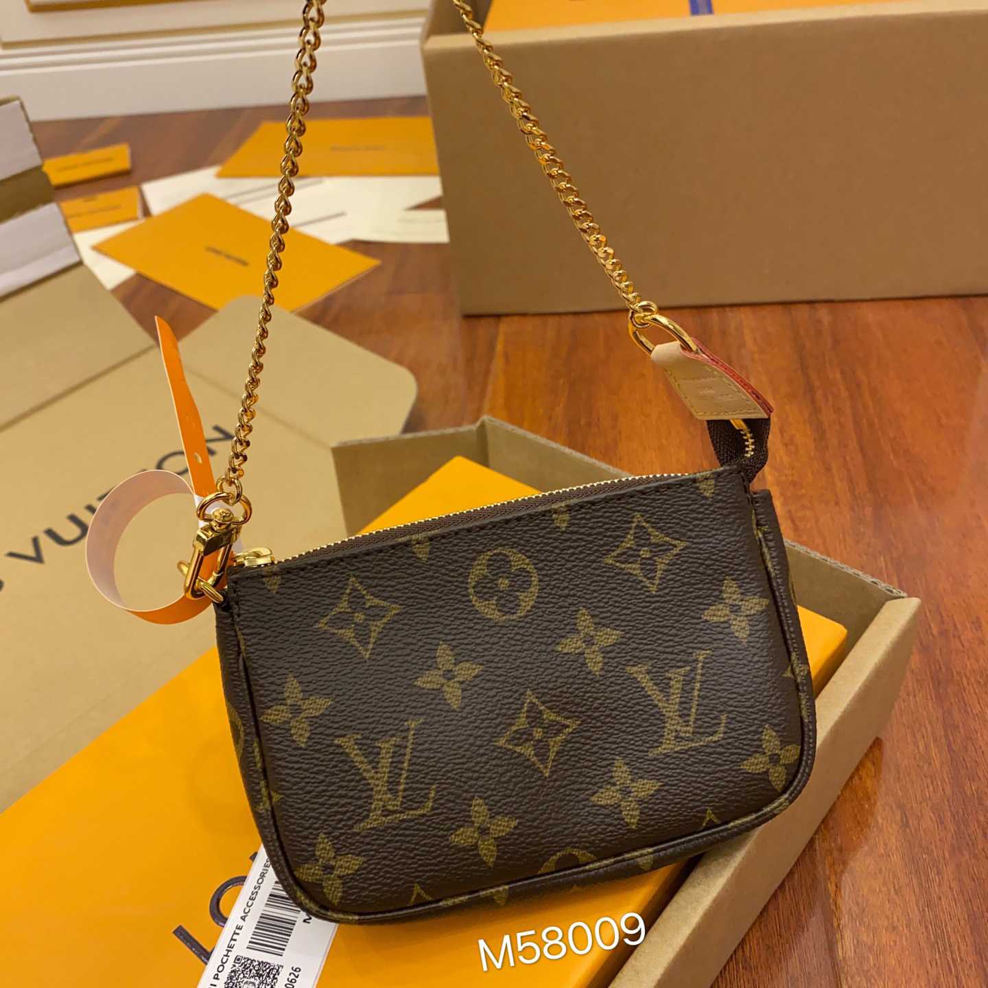 Louis Vuitton Mini Pochette Accessoires M58009 - PerfectKickZ