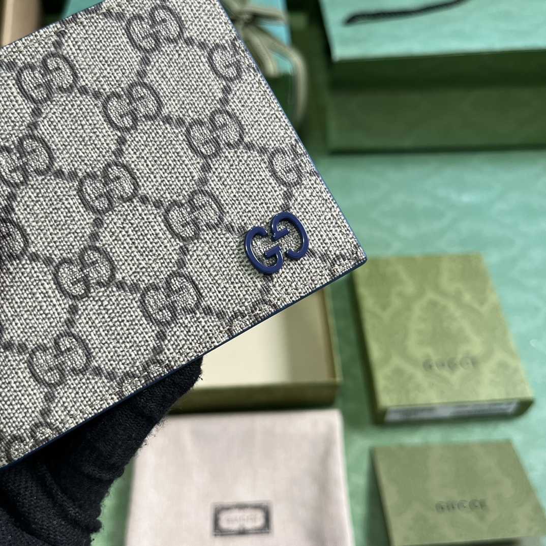 Gucci Wallet With GG Detail - PerfectKickZ