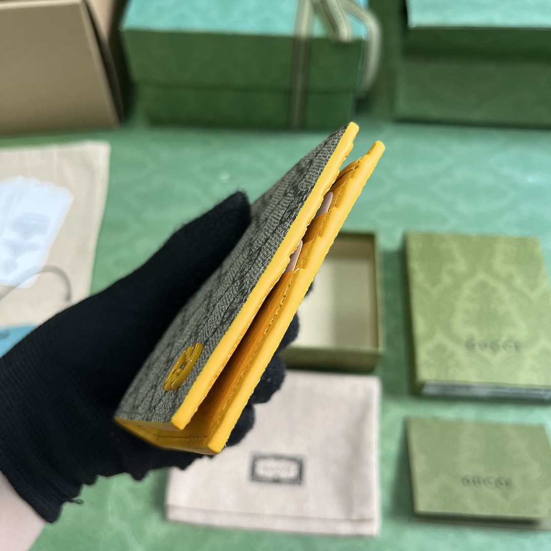 Gucci Wallet With GG Detail - PerfectKickZ