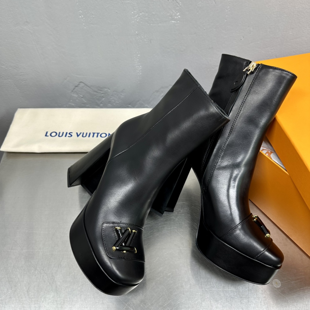 Louis Vuitton Shake Ankle Boot - PerfectKickZ