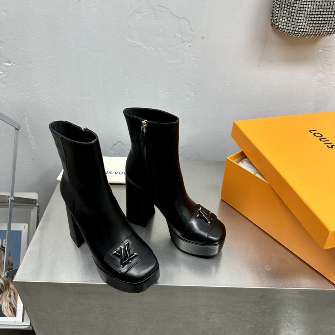 Louis Vuitton Shake Ankle Boot - PerfectKickZ