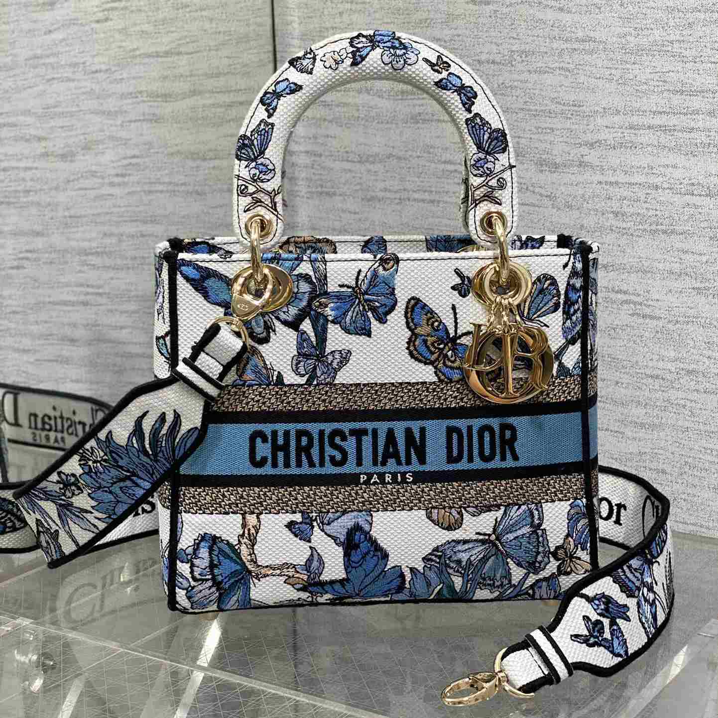 Dior Medium Lady D-lite Bag - PerfectKickZ