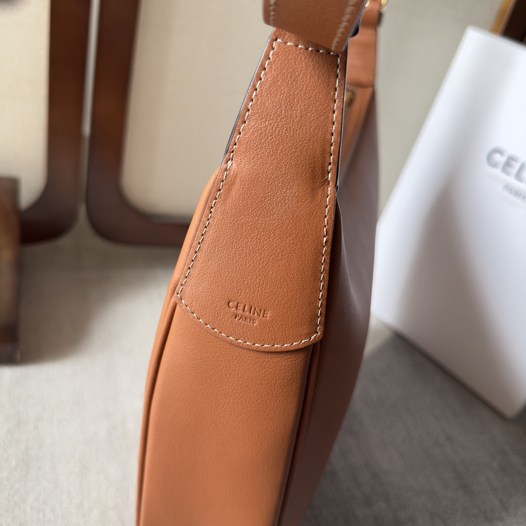 Celine Heloise Bag In Supple Calfskin - PerfectKickZ