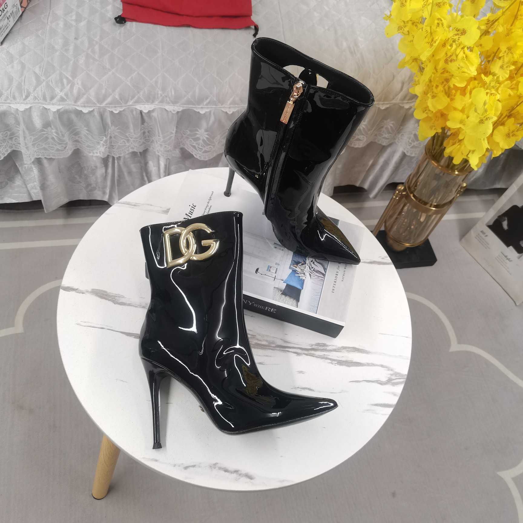 Dolce & Gabbana Calfskin Ankle Boots - PerfectKickZ