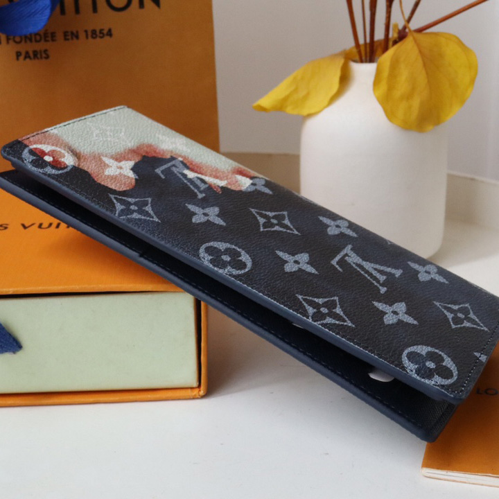 Louis Vuitton Brazza Wallet (10×19×2cm)   M82826 - PerfectKickZ