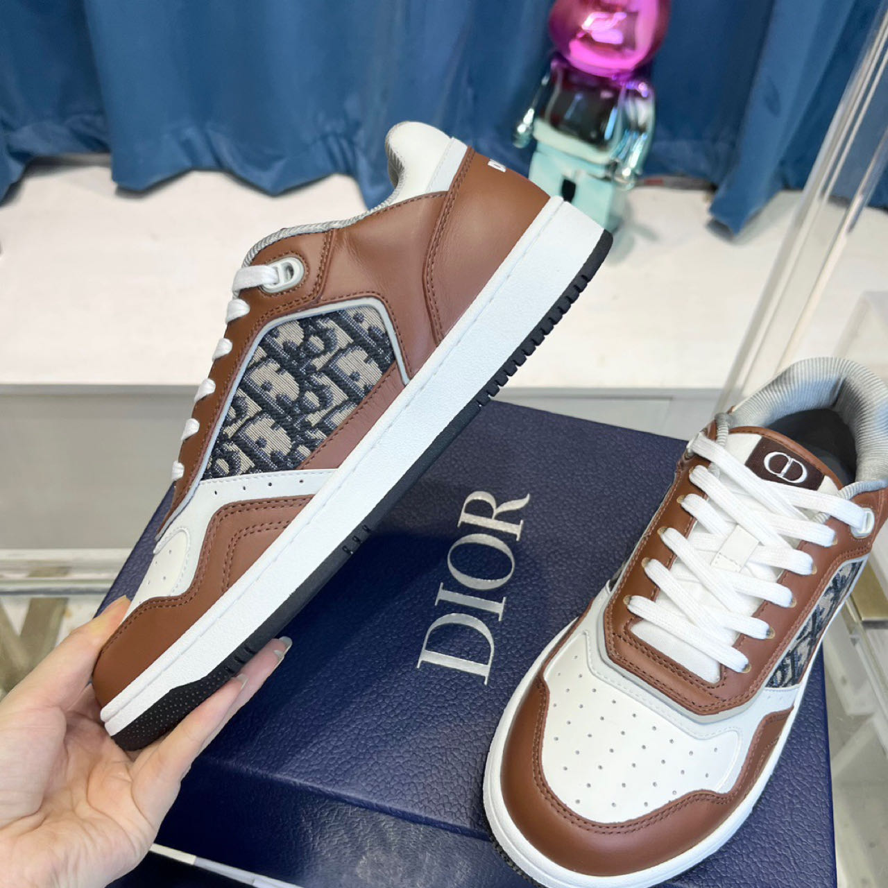 Dior B27 Low-Top Sneaker - PerfectKickZ