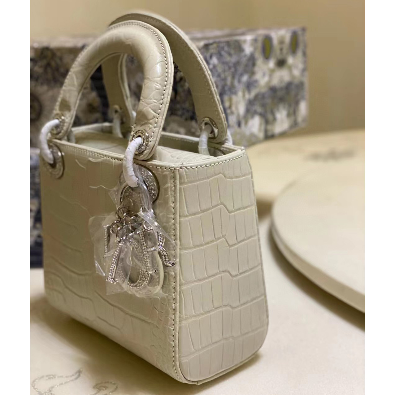 Dior Alligator Mini Lady Dior Bag (17-15-7cm) - PerfectKickZ