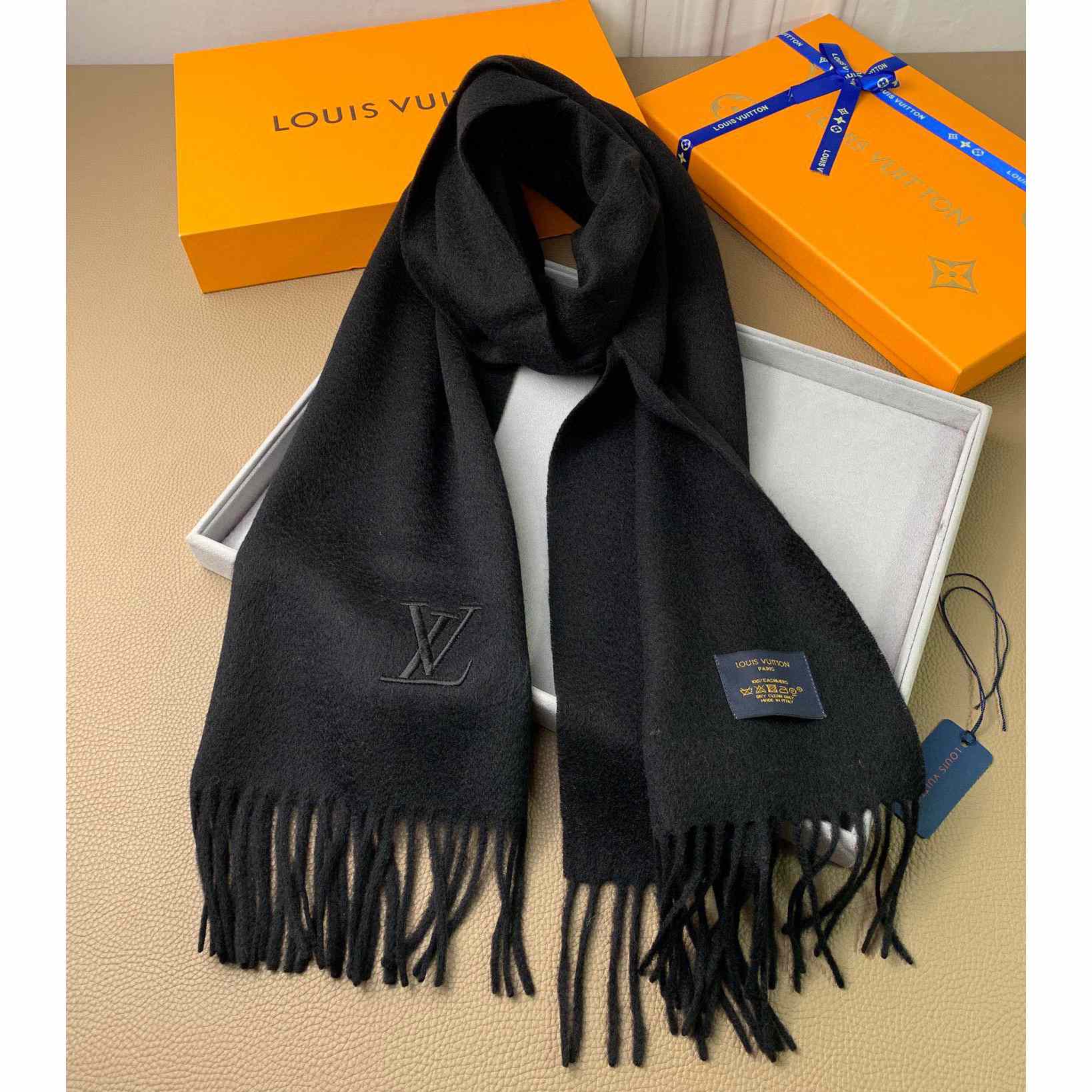 Louis Vuitton Jhelam Scarf - PerfectKickZ