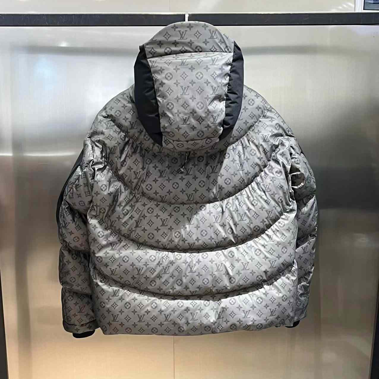Louis Vuitton 2054 Heat Reactive Puffer - PerfectKickZ
