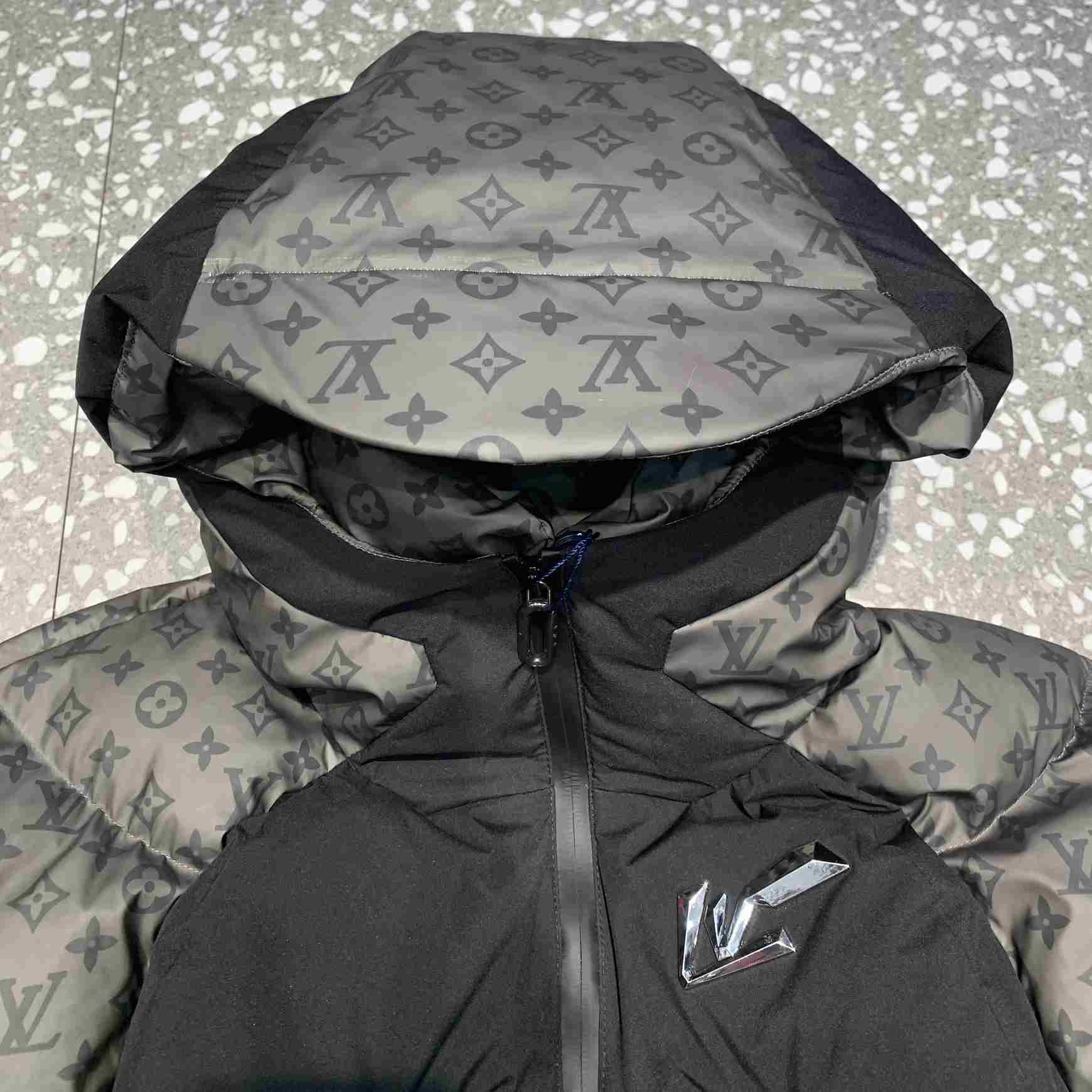 Louis Vuitton 2054 Heat Reactive Puffer - PerfectKickZ