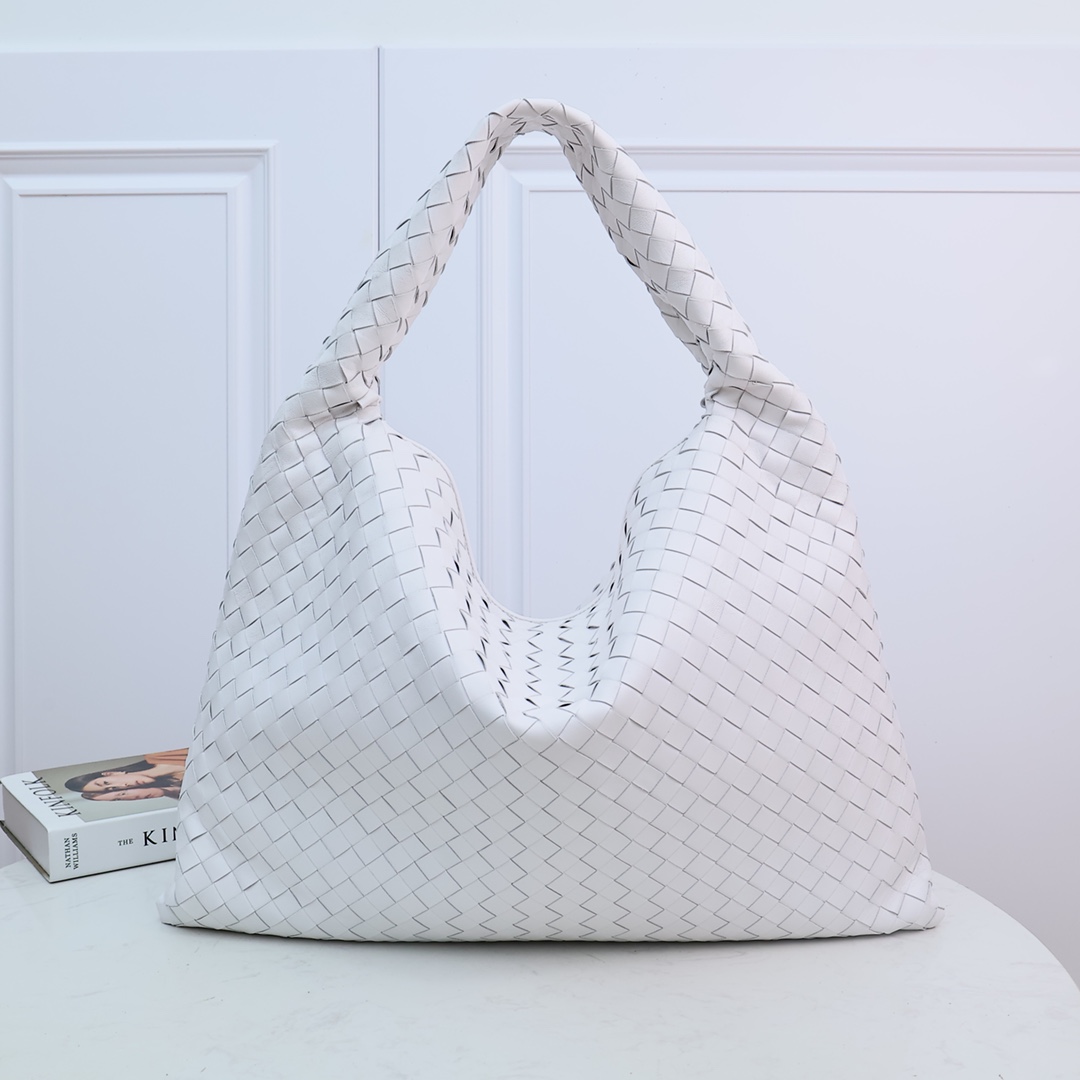 Bottega Veneta Large Hop - PerfectKickZ
