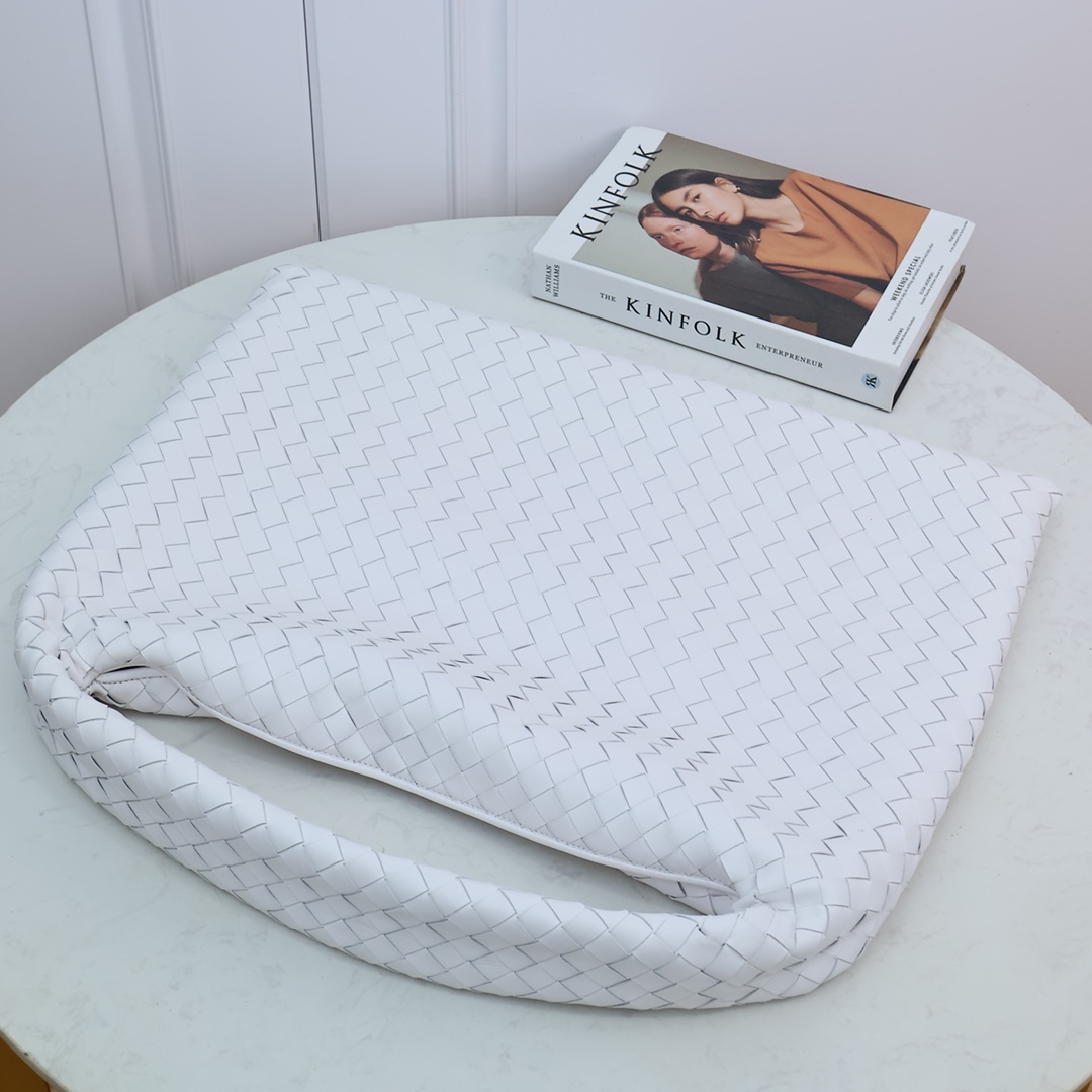 Bottega Veneta Large Hop - PerfectKickZ