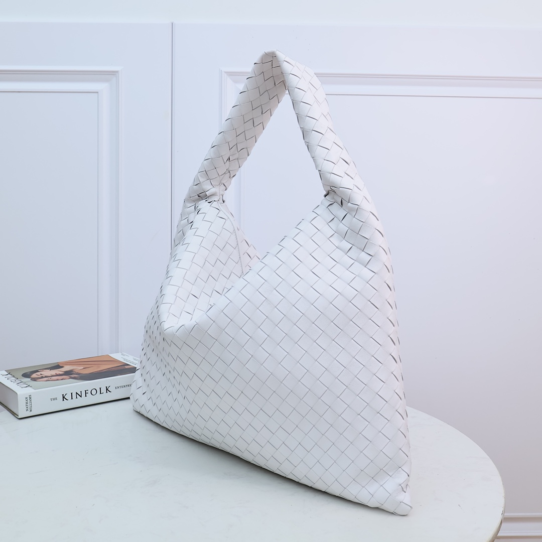 Bottega Veneta Large Hop - PerfectKickZ