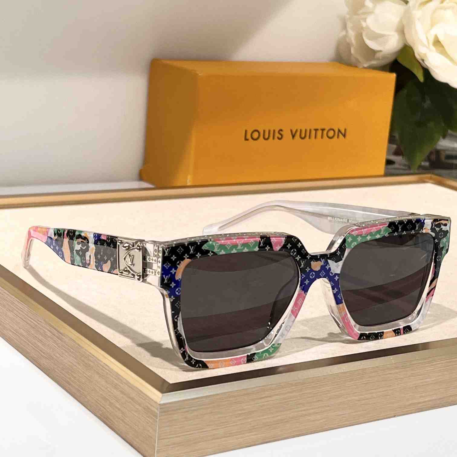 Louis Vuitton 1.1 Millionaires Square Sunglasses  LV96006 - PerfectKickZ