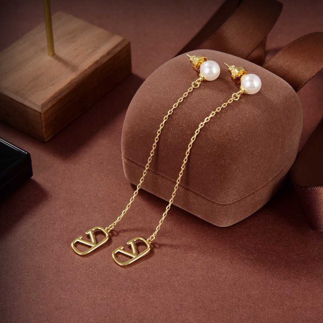 Valenti Garavani V Logo & Faux Pearl Pendant Earrings - PerfectKickZ