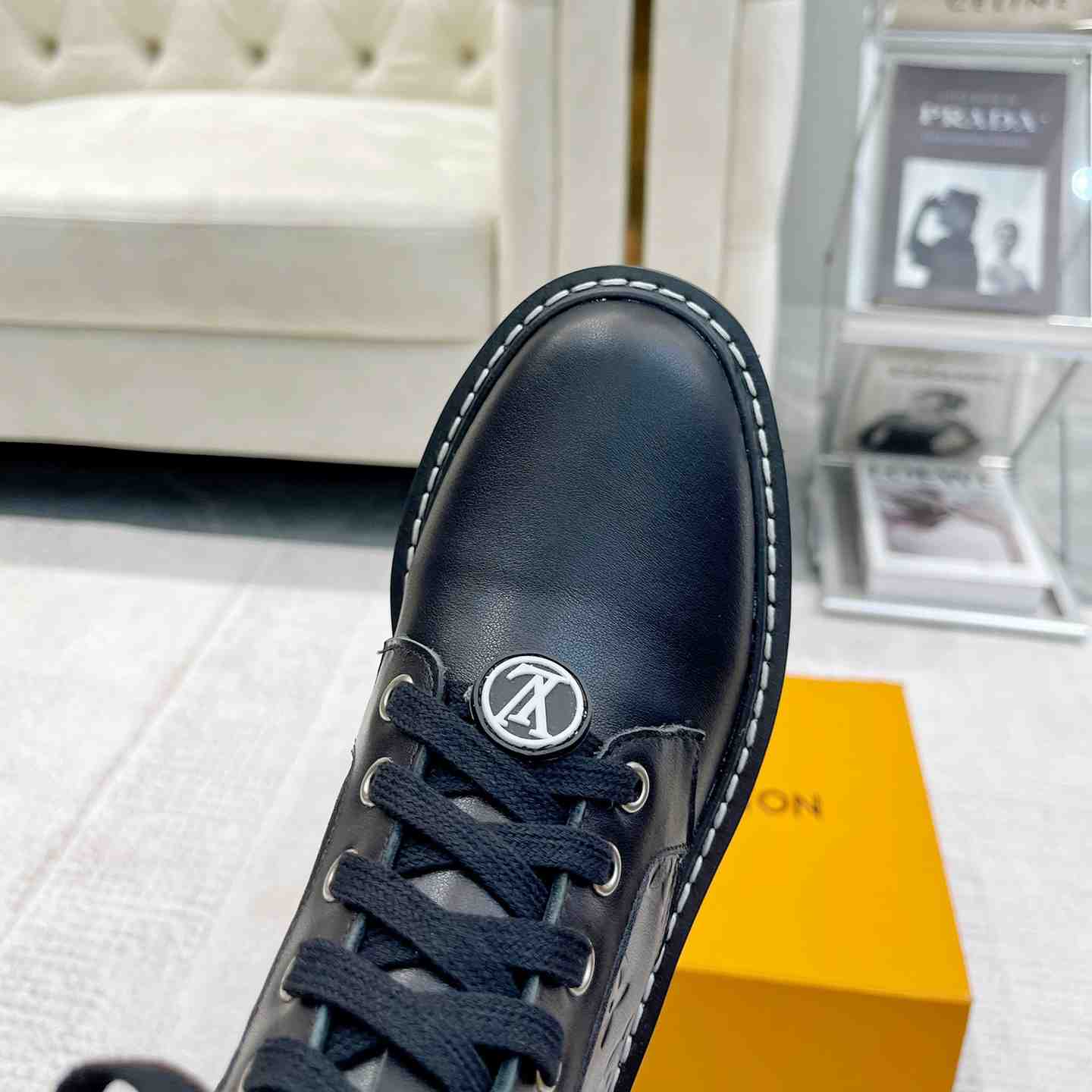 Louis Vuitton Territory Flat Ranger - PerfectKickZ
