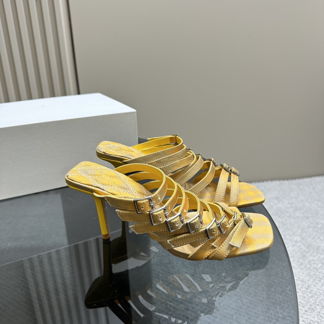 Burberry Check Cotton Step Sandals - PerfectKickZ