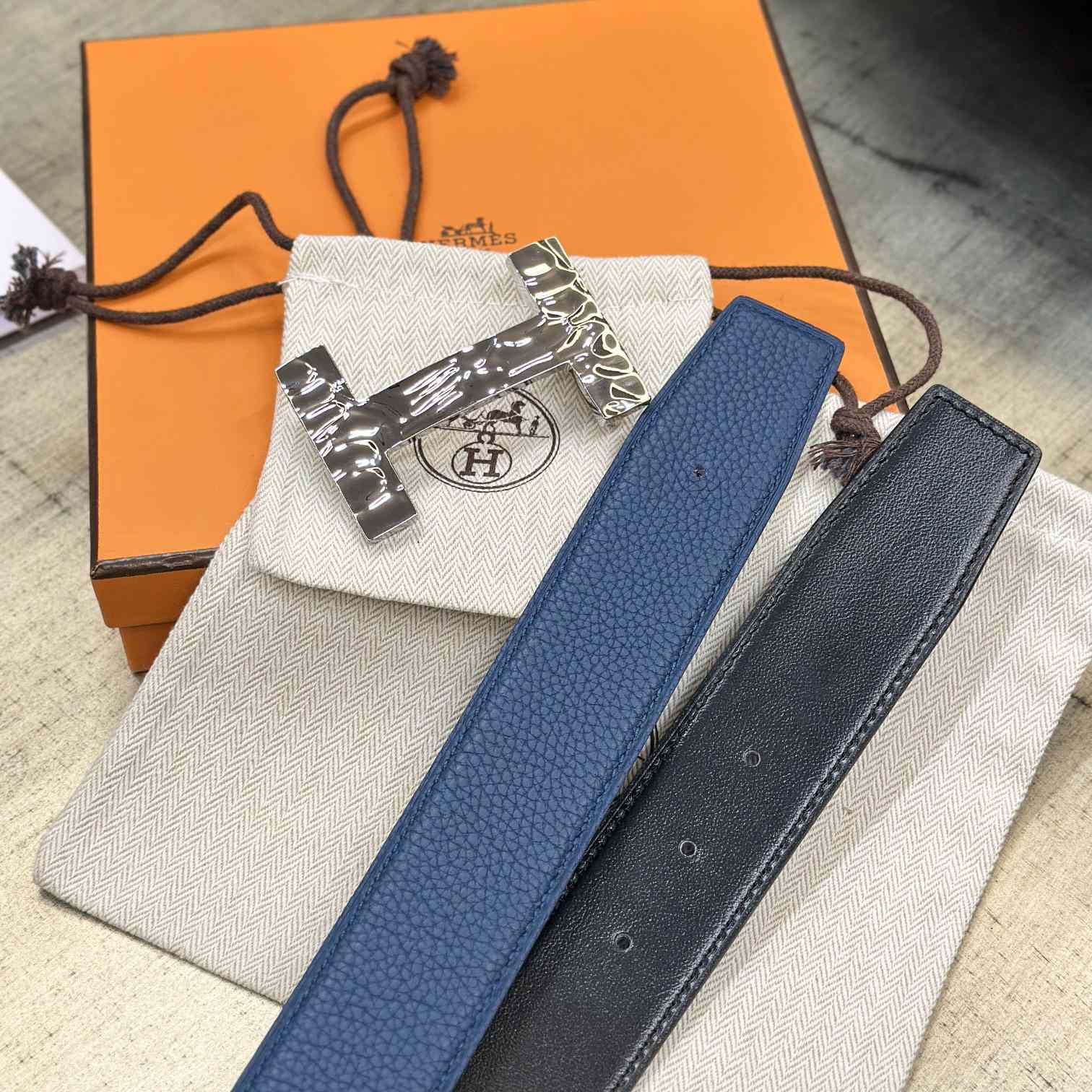Hermes Quizz H2O Belt buckle & Reversible Leather Strap 38 mm - PerfectKickZ