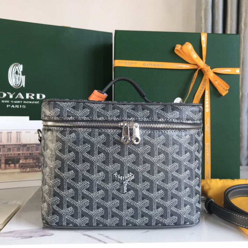 Goyard Muse Vanity Case - PerfectKickZ