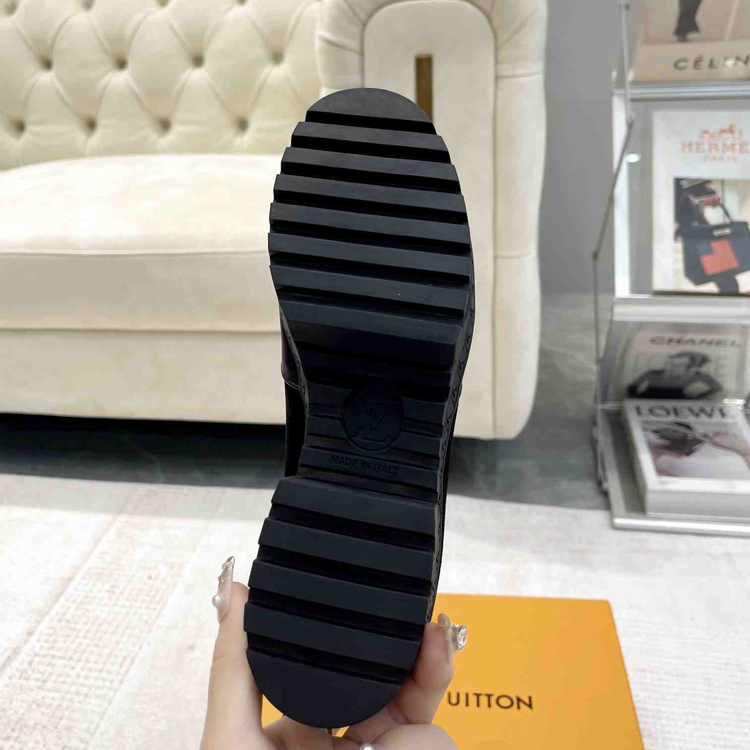 Louis Vuitton Laureate Platform Chelsea Boot - PerfectKickZ