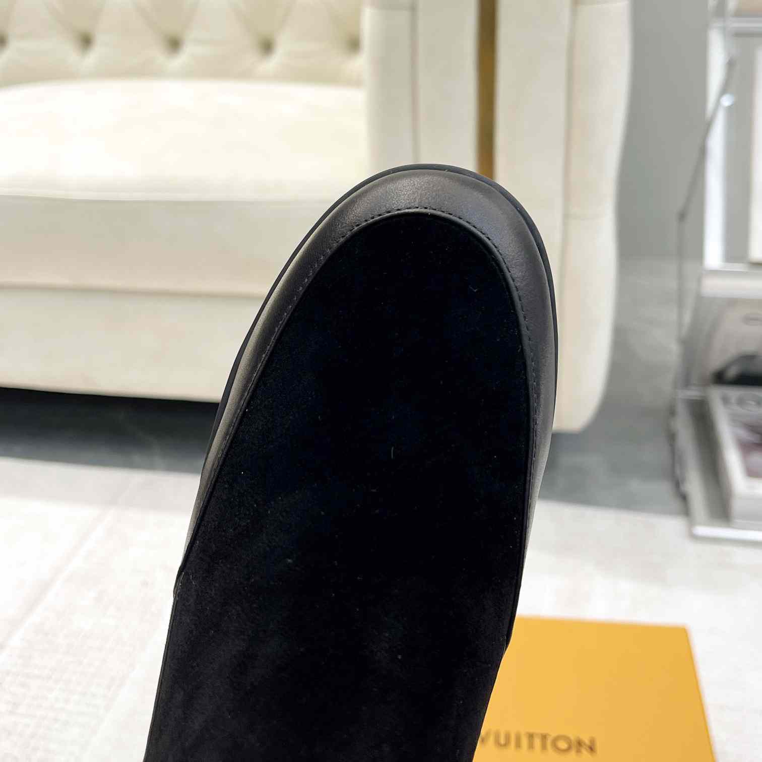 Louis Vuitton Laureate Platform Chelsea Boot - PerfectKickZ