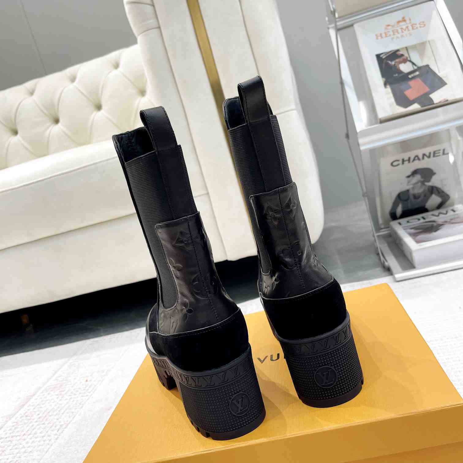 Louis Vuitton Laureate Platform Chelsea Boot - PerfectKickZ